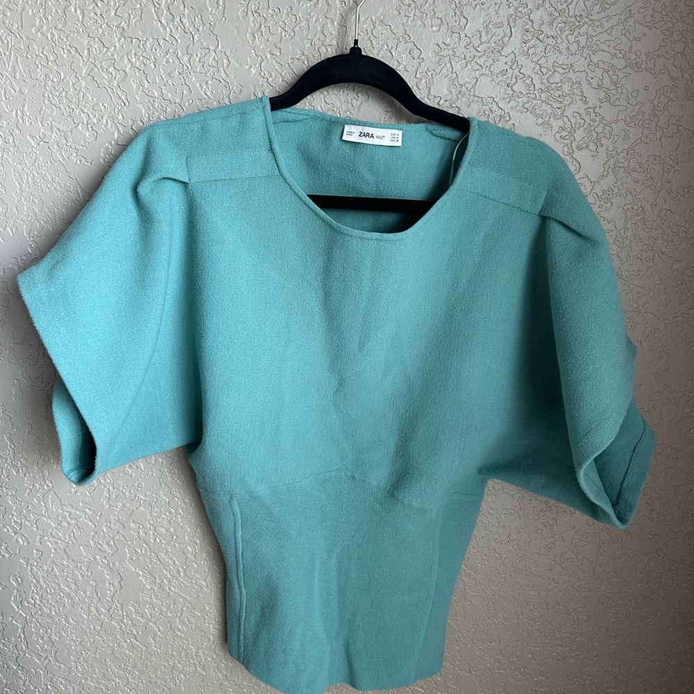 ZARA Women's Aqua Knit Top